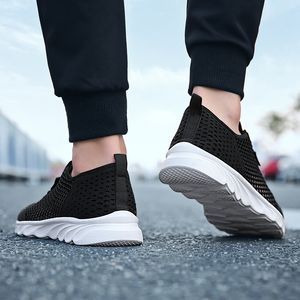 Newest Men Women Mesh Running Shoes Soft Breathable Comfort Black White Grey Red Navy Blue Mens Trainers Sports Sneakers GAI