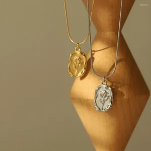 Kolye Kolye 316L Paslanmaz Çelik Moda Metal Lale Gül Kolye Exquisit Charm yaka su geçirmez mücevher kadın Jewelr