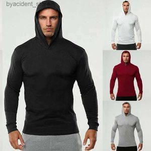 Homens camisetas Outono Musculação Com Capuz Manga Longa T-shirt Homens Treino Fitness Camiseta Homens Plain Gym Roupas Slim Fit Algodão Tees Camisas L240304