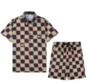 24SS 남자 트랙 슈트 고급 브랜드 캐주얼 디자이너 정장 2 조각 세트 패션 짧은 슬리브 셔츠 세트