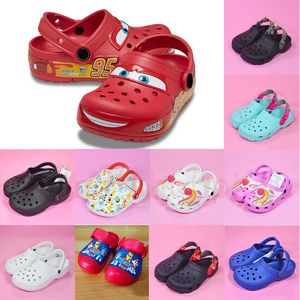 Designer Kids Salehe Bembury x Pollex Clog Croc Charms Cucumber Platform Classic Torys Toddler Sandals Slippers Slides Baby Hospital Buckle Cross-tie Rubber C8-M11