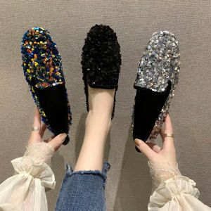 Klänningar flickor gnistrande loafers kvinnor paljett slipon klänningskor 2020 designer pekade tå party moccasins kvinnliga glitter platt skor