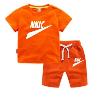 2024 Nuova estate set di abbigliamento per bambini logo del marchio stampato abbigliamento di moda set pantaloncini a manica corta per bambini piccoli ragazzi ragazze abbigliamento sportivo casual