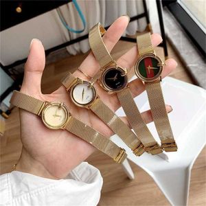 12% DI SCONTO sull'orologio Orologio più venduto con cinturino in rete in stile antico, movimento al quarzo dalla personalità minimalista