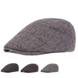 Autumn Winter Wool Felt Men Newsboy Hat Flat Ivy Gatsby Cap Warm Male Berets Old Man Warm Peaked Cap Casual Forward Hats241r