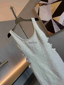基本的なカジュアルドレスレディースドレスヨーロッパファッションブランドベージュツイードスパンコールスパークル装飾されたエッジストラップドレス240304