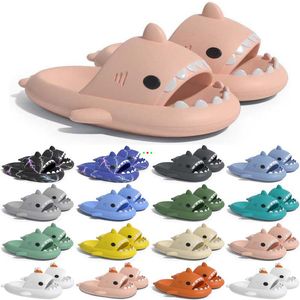 Designer di spedizione gratuita squalo diapositive sandalo GAI cursori pantofola per uomo donna sandali scivolo pantoufle muli uomo donna pantofole scarpe da ginnastica sandali color255