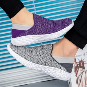 Spedizione gratuita Uomo Donna Mocassini Scarpe da corsa Soft Comfort Nero Bianco Beige Grigio Rosso Viola Blu Verde Scarpe da ginnastica da uomo Slip-On Sneakers GAI color24