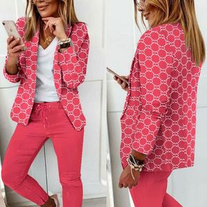 Women Tracksuits Two Pieces Set Designer 2023 New Autumn Winter Fashion Printing Long-sleeved Cardigan Casual Small Suit