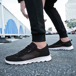 Newest Men Women Mesh Running Shoes Soft Breathable Comfort Black White Grey Red Navys Blue Mens Trainers Sports Sneakers GAI