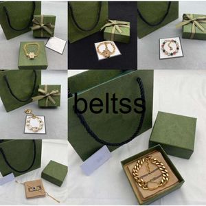 Дизайнерский браслет унисекс с кристаллами, браслет-манжета для мужчин и женщин, браслеты из нержавеющей стали cJewelry для женщин
