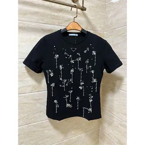 2024 Nya Spring Fashion Diamonds Beading Sequins Tassle Bomull Toppar Kvinnor O-Neck Långärmad solid färg lyxig söt t-shirt