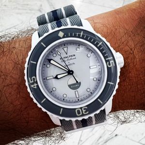 Gorąca wyprzedaż Montre luksus bioceramiczne pięćdziesiąt fathomów arktyczne ocean mężczyźni zegarek oryginalne Blancpaines Designer Ruch zegarki Wysokiej jakości luksusowe męskie zegarek new Dhgate Nowe