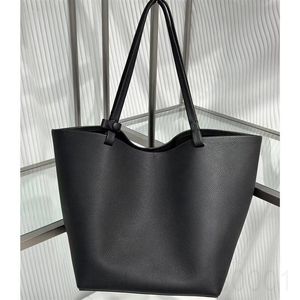 Moda omuz çantaları tasarımcıları kadın gerçek deri çapraz gövde tote çanta tasarımcısı büyük kapasite moda borse taşınabilir basit el çantaları klasik xb146 c4