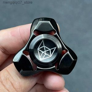 Beyblades Metal Fusion Fox Legend Fidget Spinner Metal Toys Precision Machinery Venting Stress Relief Anti-Anxiety Kids Adults Gear fingertip Gyro L240304
