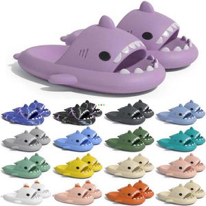 Designer di spedizione gratuita squalo diapositive sandalo GAI cursori pantofola per uomo donna sandali scivolo pantoufle muli uomo donna pantofole scarpe da ginnastica sandali color164
