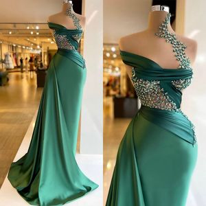 Evening High Graceful Neck Mermaid Prom Gowns Sequins Sleeveless Custom Made Illusion Formal Party Dresses Plus Size
