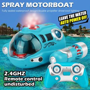 2.4GHz Rc Boat Toys Remote Control Boat Waterproof Spray Swimming Pool Bathing RC Steamboat For Boys And Girls Childrens Gift 240223