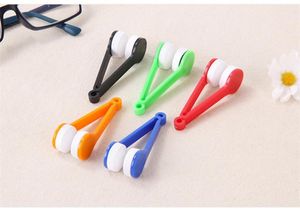 Sun Glasses Eyeglass Microfiber Brush Cleaner New Random Sending Eye Glass Sunglasses Lens Cleaning Wipes DHL 4465772