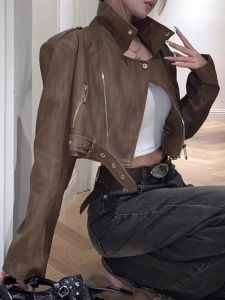 Jackor Punk Brown Croped Leather Jacket Kvinnor Retro Oregelbunden dragkedja Moto Biker Läderjacka Korean Casual High Street Faux Fur Coat