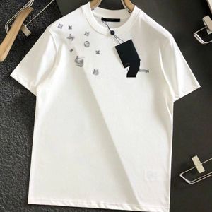 Designer de t-shirt das mulheres 24ss Marca Tee Knits Camisa Designer Tops com botão de letra de cristal Meninas Milan Runway E9I8 S M XL 2XL 3XL 4XL