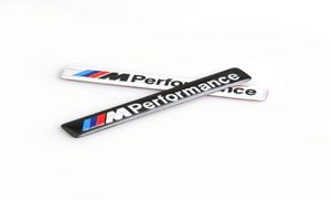 M Performance Motorsport Logo in metallo Adesivo per auto Emblema in alluminio per griglia Badge per BMW E34 E36 E39 E53 E60 E90 F10 F30 M3 M5 M68453161