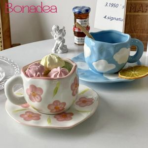 Creative Handsqueeed Ceramic Mugs With Saucer Flower Print Coffee Milk Cups Special Shaped Latte Mug Cup Cafe Home Accessories 240301