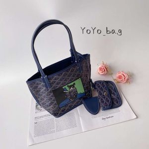 Designer Bag Tote Handbag Cross Pattern Large Capacity Letter Womens Fashion Solid Color Hot Selling 2024 Leather
