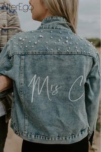 Blue Wedding Date Jean Jackets Mrs Customized Text Denim Jacket Personalizar Bride Coats with White Pearls WomenBlack Outerwear 240301