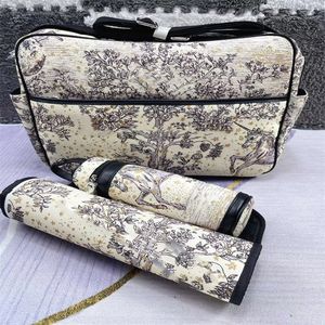 2024 Mom Baby Diaper Bag 3-częściowy zestaw Paris Designerka Drukuj wielofunkcyjny zamek błyskawiczny HAPP MAP JEDNO TOB