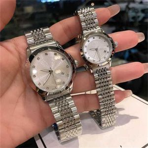 56% OFF relógio novo venda quente G família precisão casal movimento de quartzo cinto de aço calendário das mulheres dos homens
