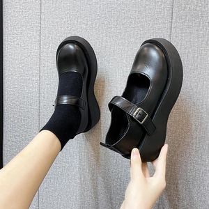 Sapatos de vestido Preto Patente Couro Mulheres Bombas 2024 Coreano Dedo Redondo Mary Jane Plataforma de Salto Senhoras Zapatos de Mujer