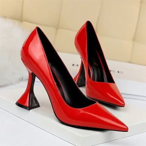 Kleider BIGTREE Schuhe Weibliche Solide Patent Leder Spike Heel Hochzeit Pumps Rot Schwarz Spitz High Heels Party Kleid Schuhe Für frauen