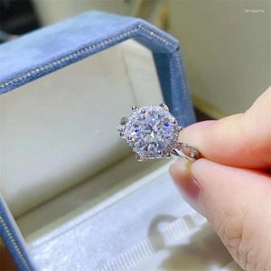 Pierścienie klastra 2CT MOISSANITE DIMENT PIERŚCIEŃ Bright Cut 925 Sterling Silver D Kolor Pierwszy koktajl Koktajl Koktajl Kolacja luksusowa biżuteria