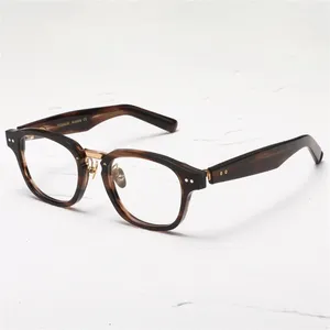 Solglasögon Optiska glasögon för män Kvinnor Retro Designer 151 Fashion Golf Square Titanium Fiberglas Frames European and American Style