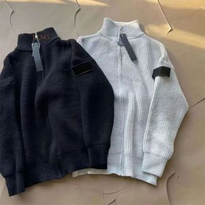 الاتجاه غير الرسمي Cardigan Cardigan الشتاء الشبكة الأحمر مع نفس اللون الصلبة ذوي الياقات البيضاء والزواج من شارة Tide New Stone Sweater Coat 27