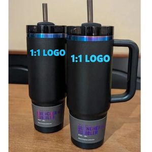 US Stock Tumbler Quench H2.0 Starbucks co-märkta rosa röda 40oz mugg ny 40oz mugg tumlare med handtag isolerat glas lock halm rostfritt stål kaffetermos mugg 1: 1 samma