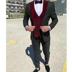 Mäns kostymer Slim Fit Wedding for Men 3 -Piece Custom Groom Tuxedo Manlig modedräktjacka byxor med Bourgogne Velvet Vest 2024