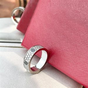 Mulheres cheias de diamantes adoram anel de designer de casamento clássicos escultura carta luxo bague vintage senhoras homem cor rosa joias festa presente anéis de noivado ZB019 F4