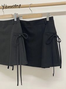 Yitimuceng moda coreana saia plissada para mulheres rendas primavera verão cintura alta chique cinza preto y2k mini saias 240227