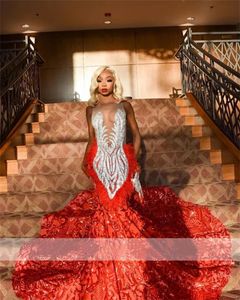 Luxo brilhante vermelho sereia vestidos de baile 2024 sheer neck beading plus size penas brithday vestidos de festa