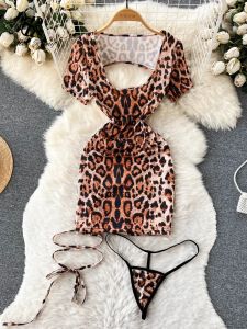 Sexy conjunto vestido singiny leopardo sensual roupa interior feminina rendas design sem costas roupa de noite manga curta magro sexy streetwear nig