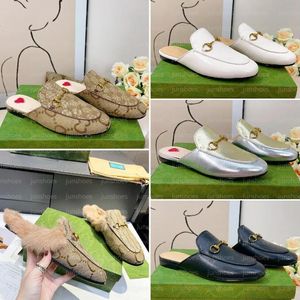 Princetowns Slippers Designer Women Classic Half slippers Fashion Leather Rubber Flat bottom Non-slip Jumbo Animal Loafers Size 35-41