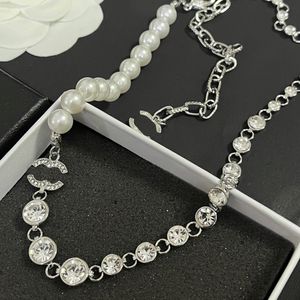 Diamond Chains Designer Letter Pendants Brand Necklaces Pendant Crystal Pearl Necklace Chains Wedding Jewelry Gold Silver Stainless Steel Gifts