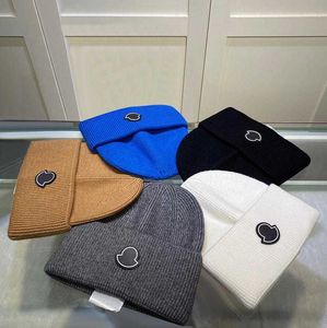 Mode Schädel Kappen Gestrickte Hüte Winter Designer Hut mit Buchstaben Gestempelt Warme Wolle Beanie Unisex Casquette 5 Farben Hohe Qualität