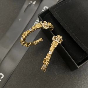 Lettere di design placcate oro 18 carati ciondola orecchino lungo con perno in argento 925 perla di cristallo geometrica lusso marchio donna strass festa di nozze accessori gioielli