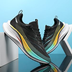 Nowe przybycie buty do biegania dla mężczyzn Kobiety Sneakers Modna Czerwona Czerwona Niebieskie Gai Gai-11 Trenery sportowe Rozmiar 36-45 Trendów Trendów