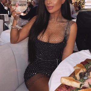 Klänning bling strass vit svart mesh ihålig klänning sexig ärmlös fisknät bodycon klänning kvinnor sommar strand klubb party klänningar