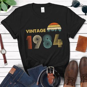 T-shirt vintage 1984 Tshirt 40. urodzinowy pomysł na prezent na 40 lat tata dziadek MACH MĘŻCZYZNA MĘŻCZYZNA KOBIETA 80S RETRO SHIRT Classic Tshirt