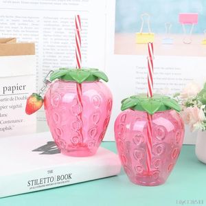 Water Bottles 1PC Cartoon Strawberry Straw Cup Plastic Lovely Girl Portable Summer